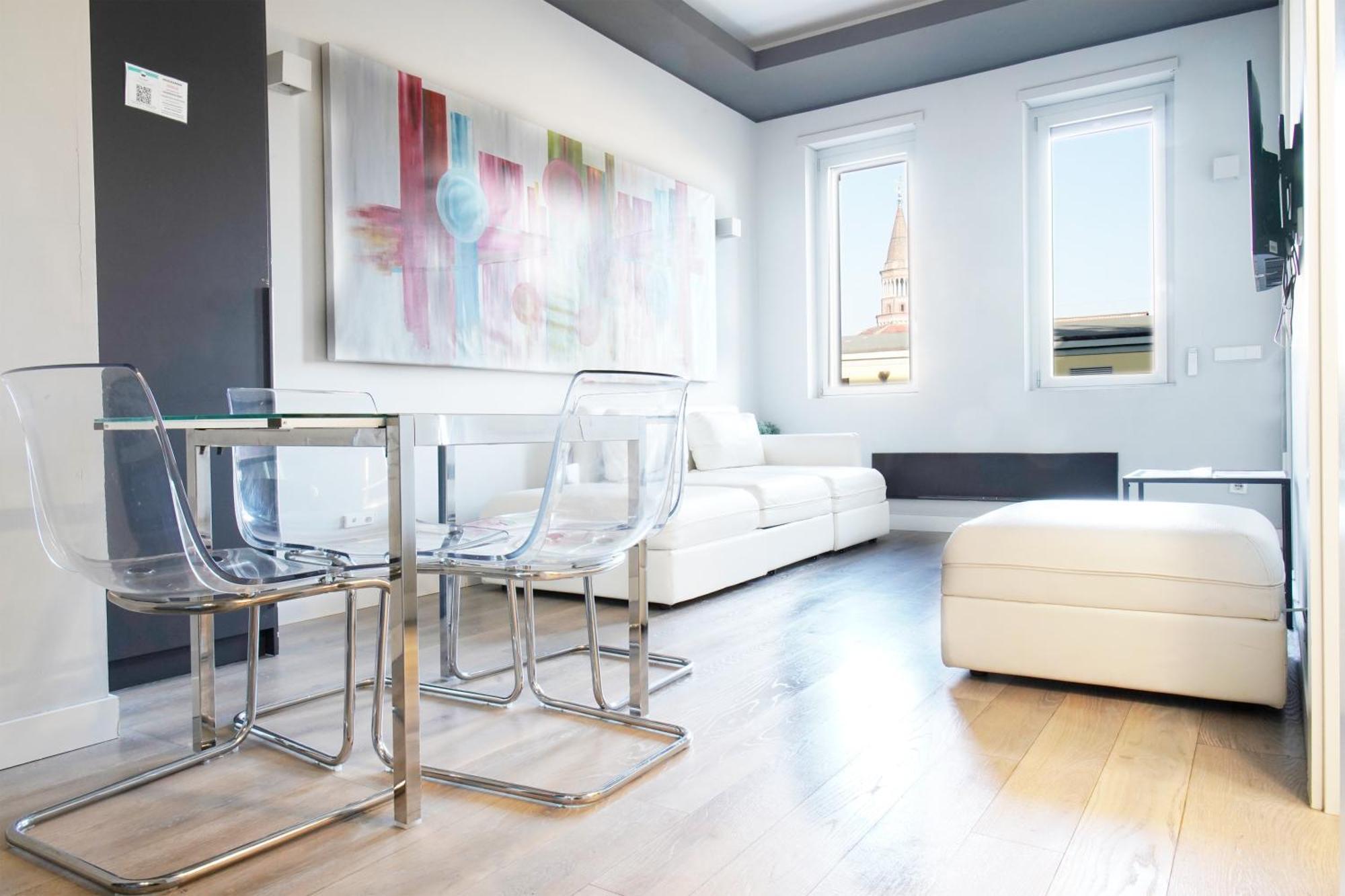 Jewel Apartment Милано Екстериор снимка
