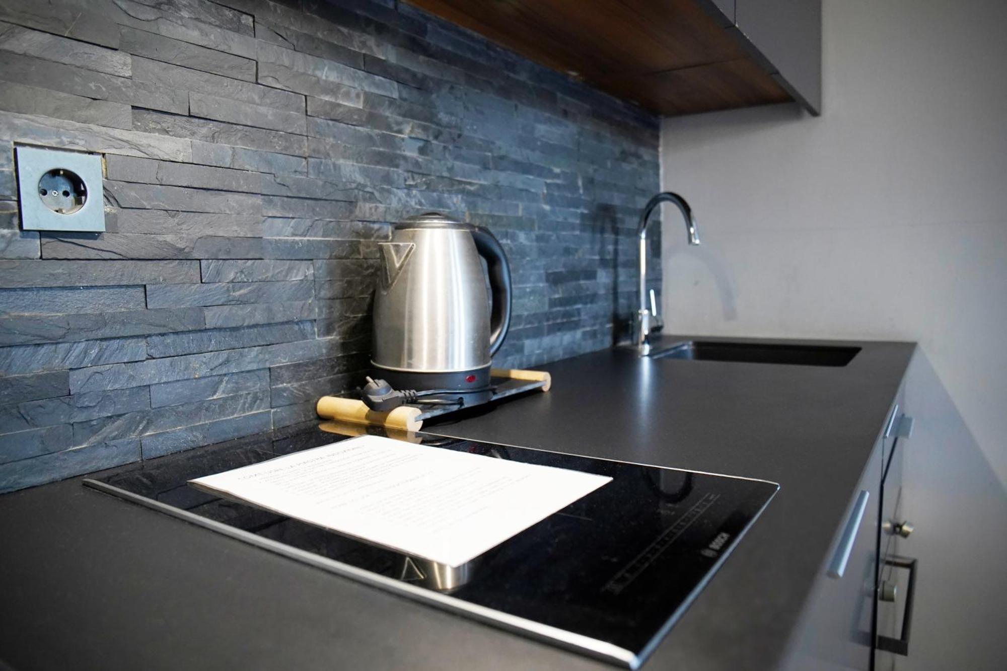 Jewel Apartment Милано Екстериор снимка