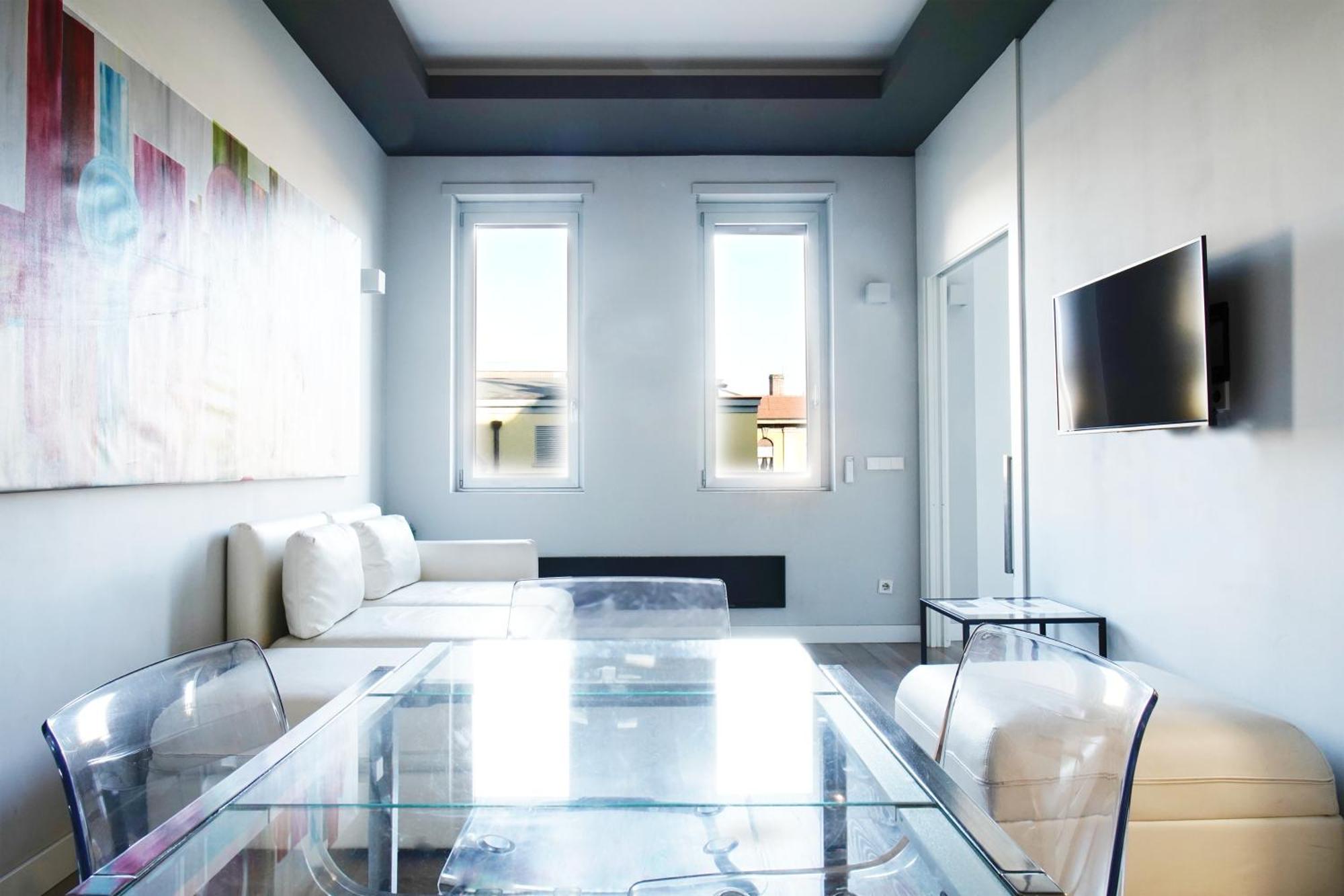 Jewel Apartment Милано Екстериор снимка